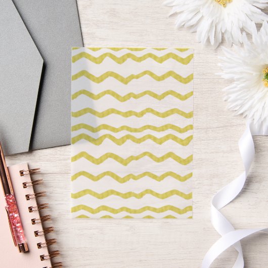 Gouden Chevron Stripe Patroon Hand-getrokken Look Vellum Uitnodigingen (Huwelijk)