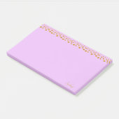 Gouden confetti en kalligrafie op paars post-it® notes (Schuin)