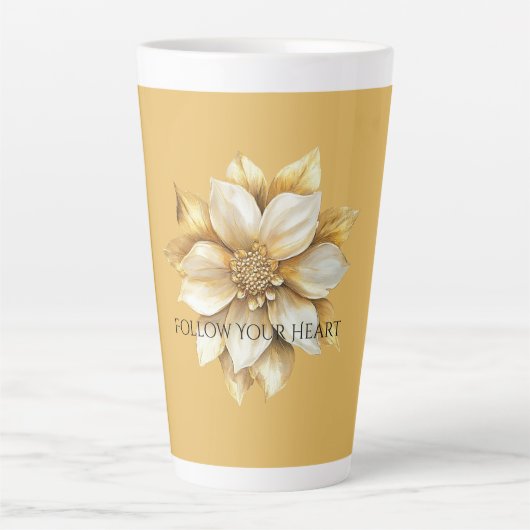 Gouden Crème Bloem Latte Mok (Voorkant)