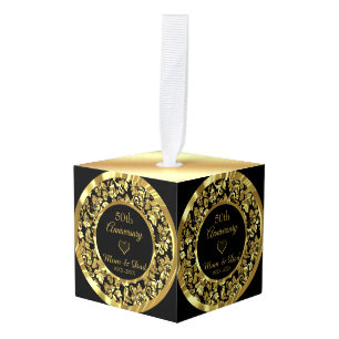 Gouden damast en hart decoratie