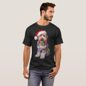 Gouden Doodle in Santa Hat verpakt in Kerstmis T-shirt (Voorkant volledig)