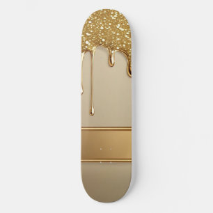 Gouden druppelende achtergrond met glinsterende ra persoonlijk skateboard