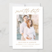 Gouden Elegante Script Foto Save the Date Magnetische Uitnodiging (Voorkant)