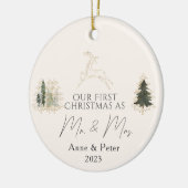 Gouden Elegante Waterverf Eerste Kerstmis Getrouwd Keramisch Ornament (Links)