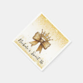 Gouden Elegantie: Sweet 16 Crown & Bow Glitter Servet (Hoek)