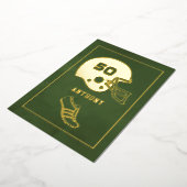 Gouden en groene verjaardag American Football Folie Uitnodiging (Gedraaid)