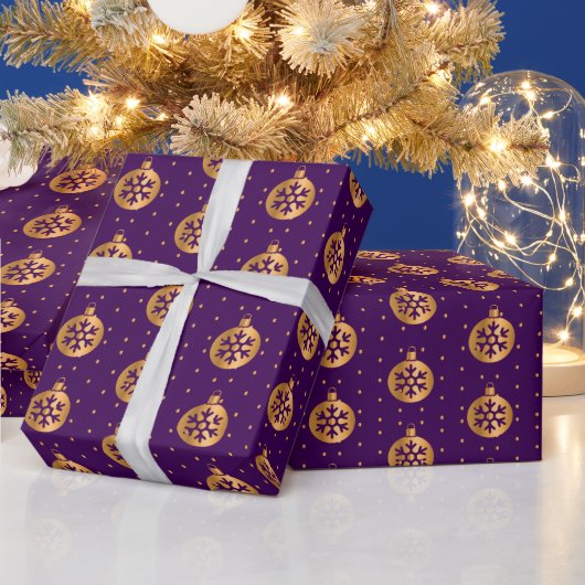 Gouden en Paarse kerstversieringen Cadeaupapier (Feestdagen)