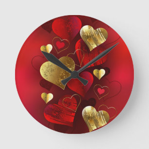 Gouden en rode valentijnskaarten ronde klok