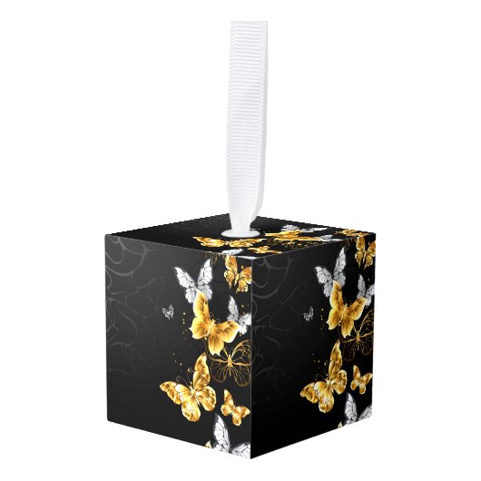 Gouden en witte vlinders decoratie (Voorkant hoekig)