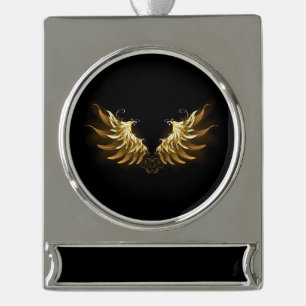 Gouden engelenvleugels op een zwarte achtergrond verzilverd banner ornament