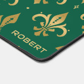 Gouden fleur-de-lis naadloos patroon op groen bureaumat (Hoek)