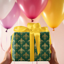 Gouden fleur-de-lis naadloos patroon op groen cadeaupapier