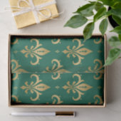 Gouden fleur-de-lis naadloos patroon op groen tissuepapier (Geschenk)