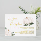 Gouden Folie Kleine Pompoen Is Op Weg Baby Shower Folie Uitnodiging (Staand Voorkant)