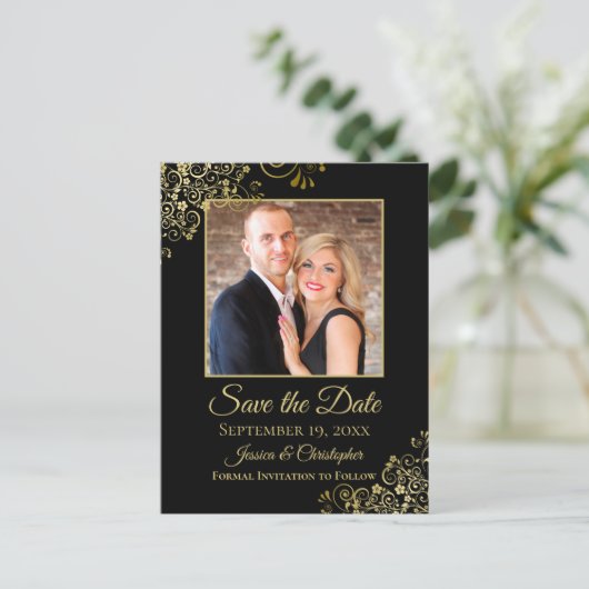 Gouden franje op zwarte bruiloft Bewaar de datum F Aankondigingskaart (Staand voorkant)
