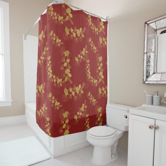 Gouden Gingko Balboa Bladeren op Donkerrode Achter Douchegordijn (In situ)