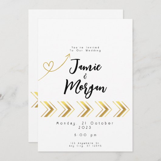 Gouden Glanzende Hartpijl Witte Huwelijksuitnodigi Kaart (Voorkant / Achterkant)