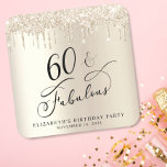 Gouden Glitter 60e Verjaardagsfeestje Kartonnen Onderzetters<br><div class="desc">Chique aangepaste 60e verjaardagsfeestje onderzetter met "60 & Fabulous" in een elegant kalligrafie script,  een gouden faux folie achtergrond en druppelende gouden faux glitter. Perfect voor tafeldecor dat gasten mee naar huis kunnen nemen als souvenirfeestje.</div>