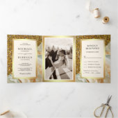 Gouden Glitter Bruin Marmeren Fotobruiloft Drieluik Uitnodiging (Binnen)