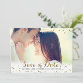 Gouden Glitter Confetti Bewaar de Datum Foto Kaart (Staand voorkant)