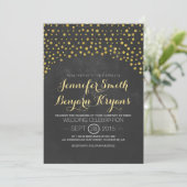 Gouden glitter confetti krijtbord bruiloft uitnodi kaart (Staand voorkant)