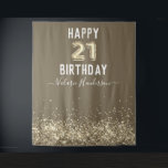 Gouden glitter Happy 21st verjaardag wandkleed<br><div class="desc">Vrouwelijke gouden glitter,  donkere achtergrond,  met fancy script naam typografie. Nep goud 21 ballon tekst. Geweldig voor 21ste verjaardagsfeestjes.</div>