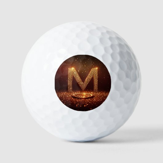 Gouden Glitter Letter M Monogram Cadeau Golfballen (Voorkant)