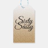 Gouden Glitter Ombre 60 en Sassy 60e Verjaardag Cadeaulabel (Achterkant)