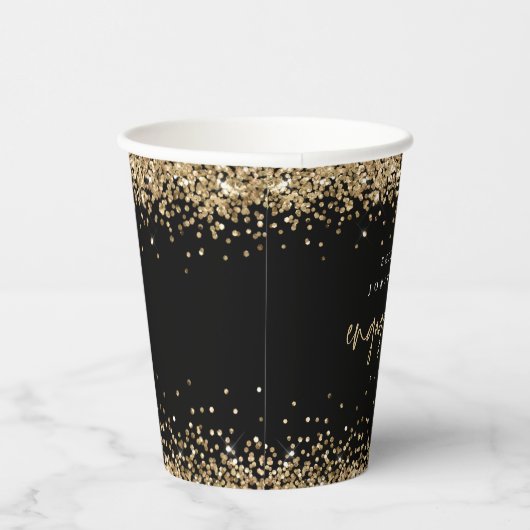 Gouden Glitter Rand Namen Verlovingsfeest Zwart Papieren Bekers (Rechts)
