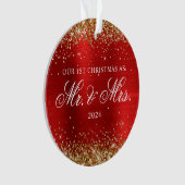 Gouden Glitter Rode Folie Onze 1e Kerstfoto Ornament (voorkant)