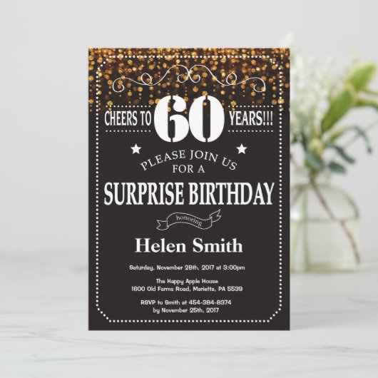 Gouden Glitter Verrassing 60e Verjaardag Uitnodigi Kaart (Staand voorkant)
