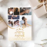 Gouden Glitter Vrolijk en Getrouwd 7 Foto Feestdagenkaart<br><div class="desc">Vier je eerste kerst als een getrouwd stel met deze luxe, 7-foto vakantiekaart. Het ontwerp is voorzien van een gouden glitter fade, elegante kalligrafie en een speelse lintwerveling - perfect om je trouwherinneringen op een feestelijke manier te laten zien. Pas aan met je namen, jaar en foto's om een oprechte...</div>