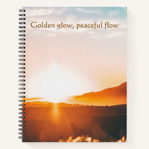 Gouden Gloed Vreedzame Stroom Serene Landschap Notitieboek