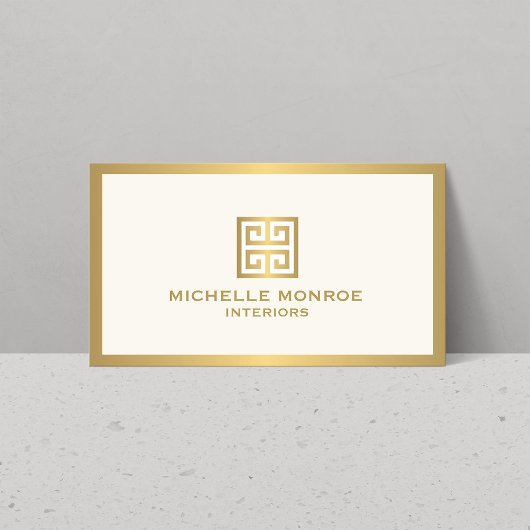 Gouden Griekse sleutel op Ivoor Interieur Designer Visitekaartje