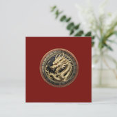 Gouden Heilige Oosterse Draak Medaillon op Rode Fl (Staand voorkant)