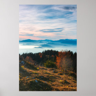 Gouden herfstdag boven de wolken poster