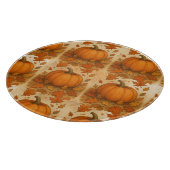 Gouden herfstpompoen en vallende bladeren snijplank (Hoek)