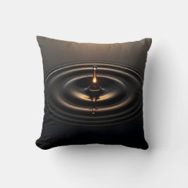 Gouden impact op het viskeuze oppervlak kussen