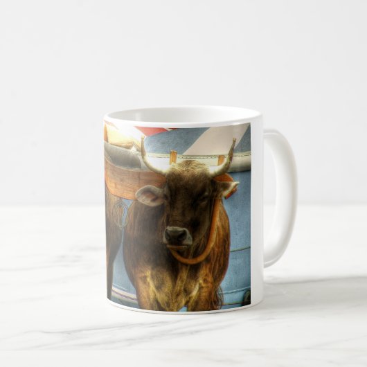 Gouden kalveren koffiemok (Voorkant rechts)