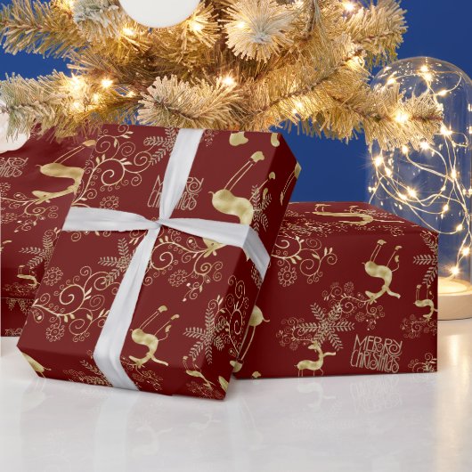Gouden Kerstmis Rendier op Donkerrood Cadeaupapier (Feestdagen)