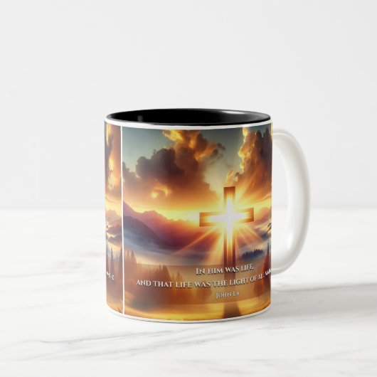 Gouden Kruis in een herfstweide bij zonsopgang Tweekleurige Koffiemok (Voorkant rechts)