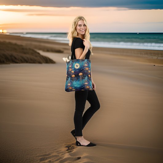 Gouden Kwallen in Blauwgroen Oceaan w Monogram Ini Tote Bag