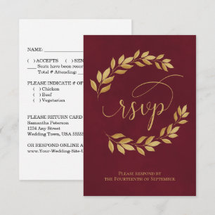 Gouden laurierbladeren op bordeauxrode elegante tr RSVP kaartje