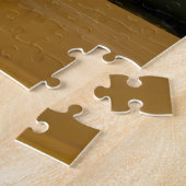 Gouden Leeuwenbeeld Bij Tempel Legpuzzel (Zijkant)