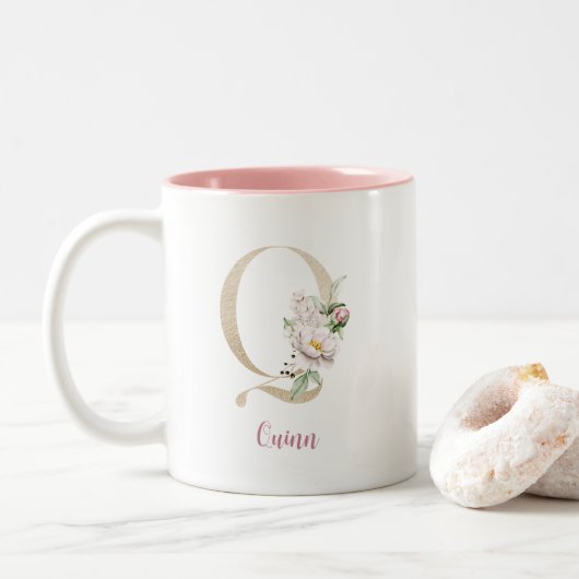 Gouden Letter Q, Monogram Q, Roze Bloem Cadeau Haa Tweekleurige Koffiemok (Met donut)