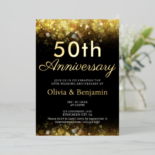 Gouden Licht Sprankelend 50ste Bruiloft Jubileum Folie Uitnodiging (Staand Voorkant)