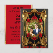 Gouden lijst met rode rozen, gotische stijl foto