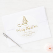 Gouden lintboom vrolijk kerstscript ronde sticker (Envelop)