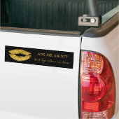 Gouden lippen print zwart vraag me over promotione bumpersticker (Op Truck)