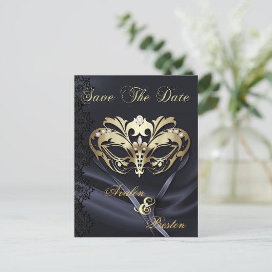 Gouden Masquerade Zwart Juweel Save The Date Brief Aankondigingskaart (Staand voorkant)